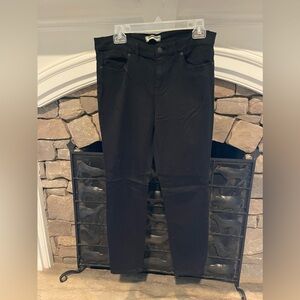 Black high rise skinny black jeans